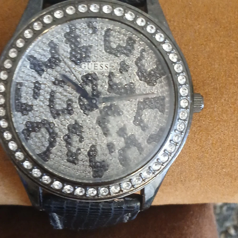 Guess stylish watch